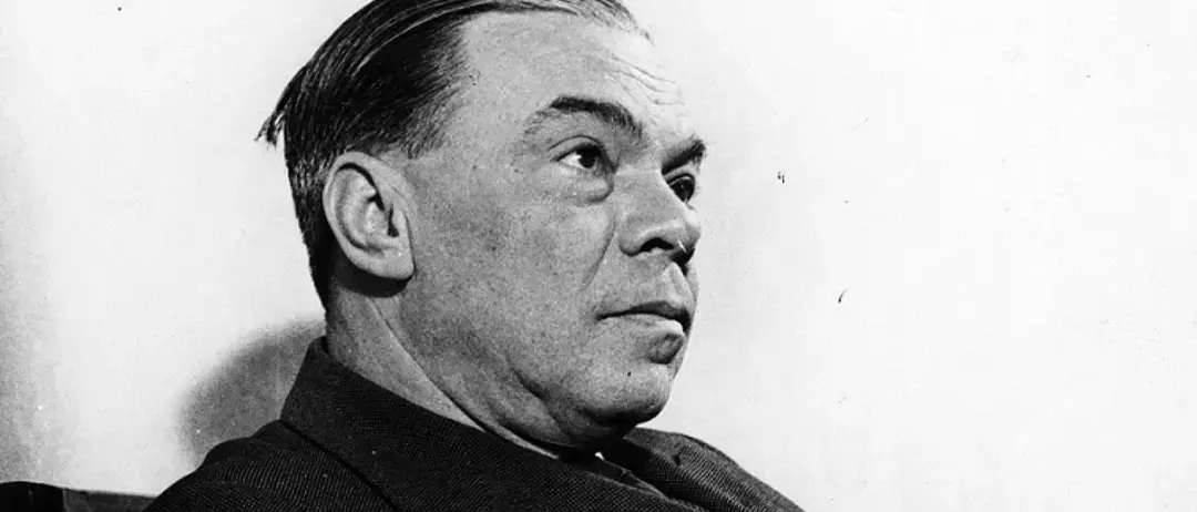 Corrado Alvaro scrittore polimorfico: tra traduzioni, critica e cinema il profilo di un intellettuale europeo\n