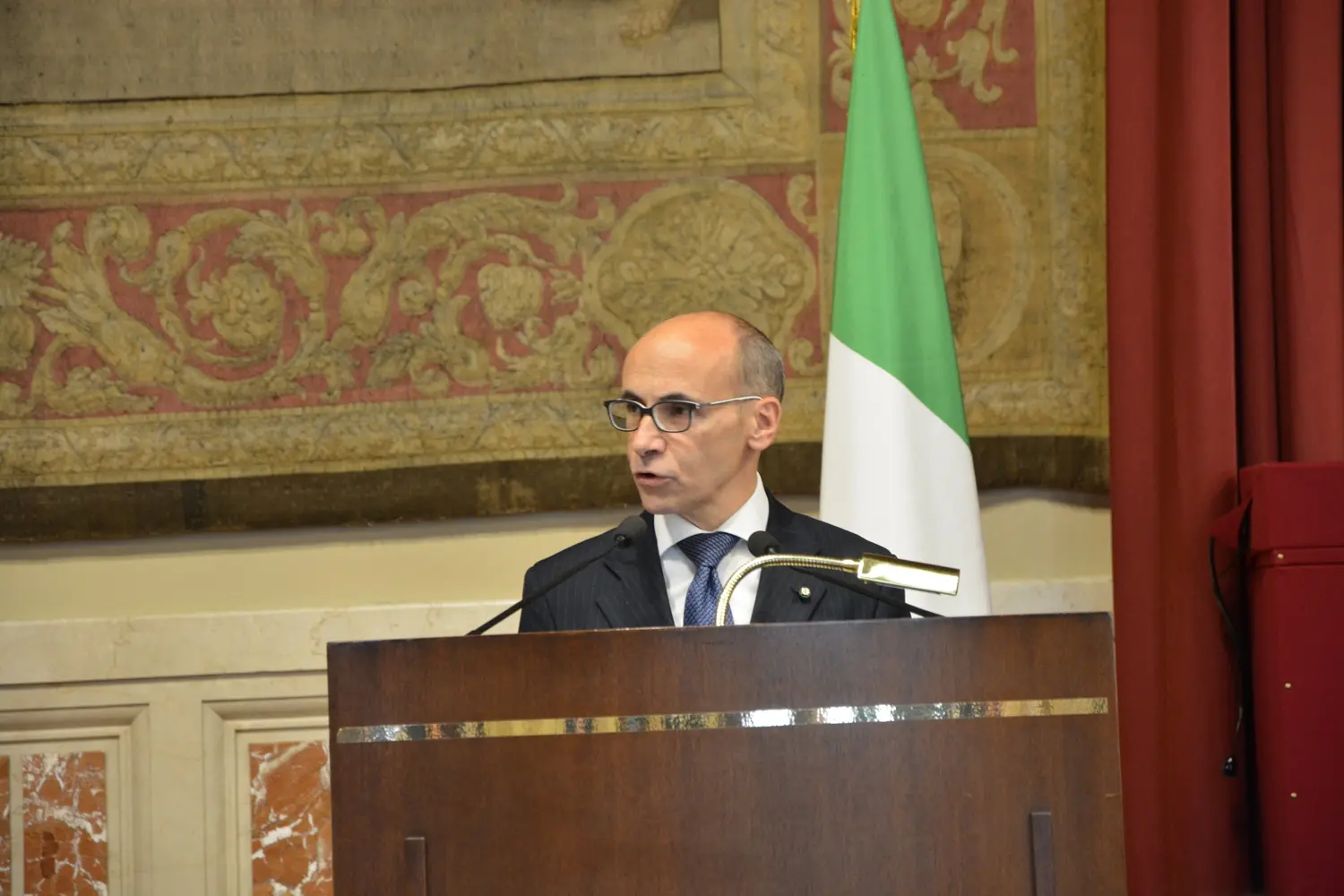 Consulenze e appalti, boom di affidamenti diretti negli enti pubblici: cresce il rischio di infiltrazioni mafiose\n