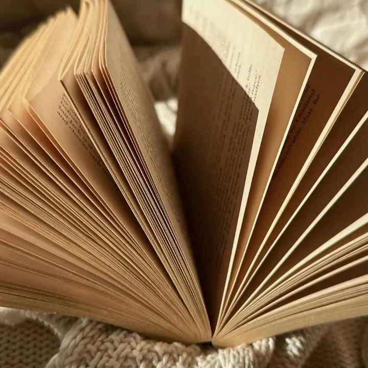 Guido Leone: «L’Italia della lettura è sempre più divisa e disuguale: anche in Calabria la grande fuga dai libri»\n