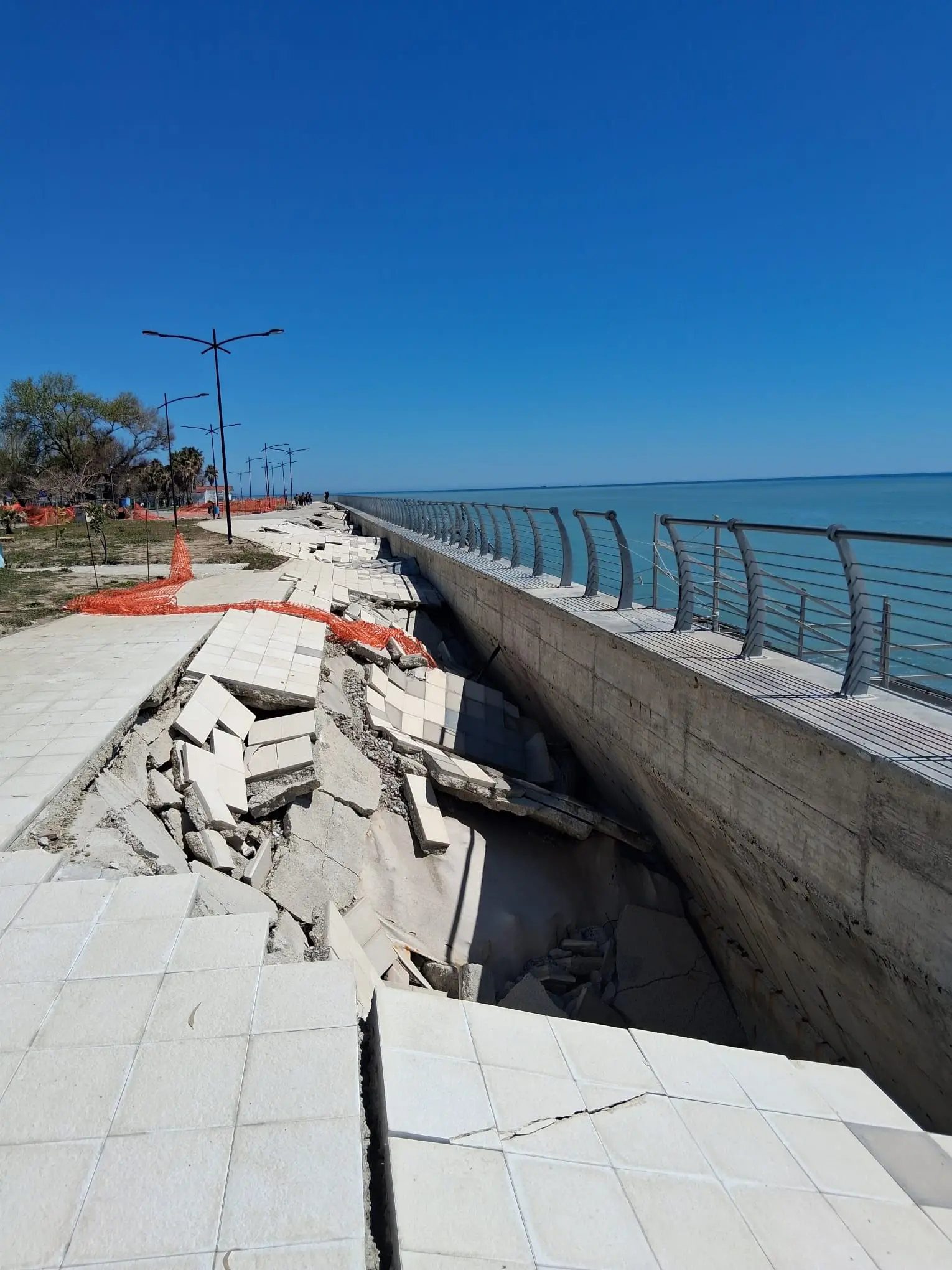 Lungomare di Caulonia: il Comune sollecita formalmente gli Enti nazionali. «Tre mesi senza risposte dopo il ciclone Harry»\n
