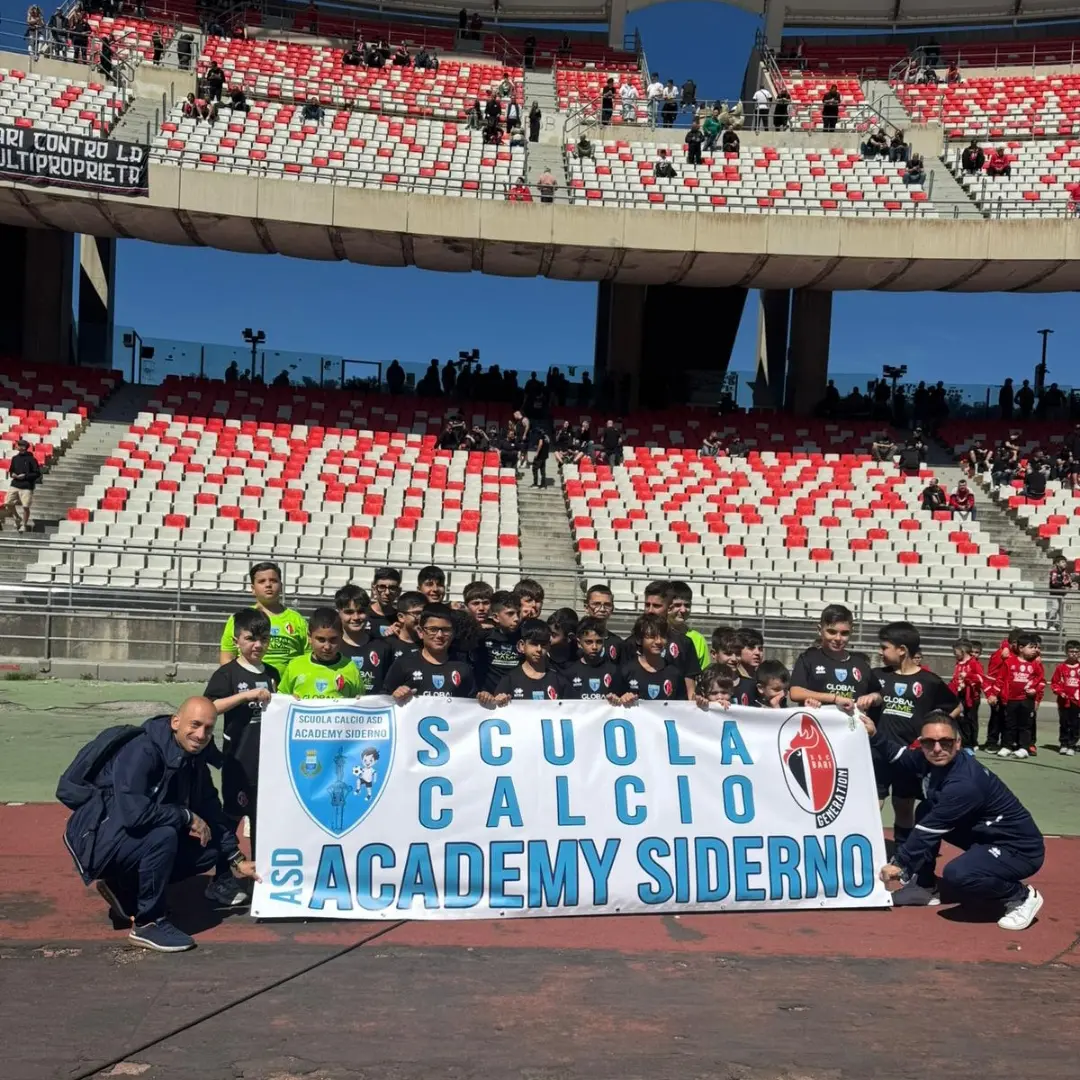 La scuola calcio Academy Siderno\u00A0protagonista al San Nicola in occasione della gara Bari-Venezia\n