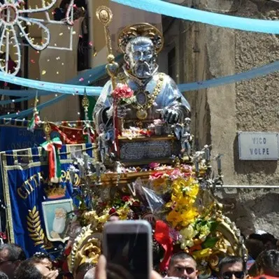 Paola celebra San Francesco: il programma dei solenni festeggiamenti dal 24 aprile al 4 maggio\n