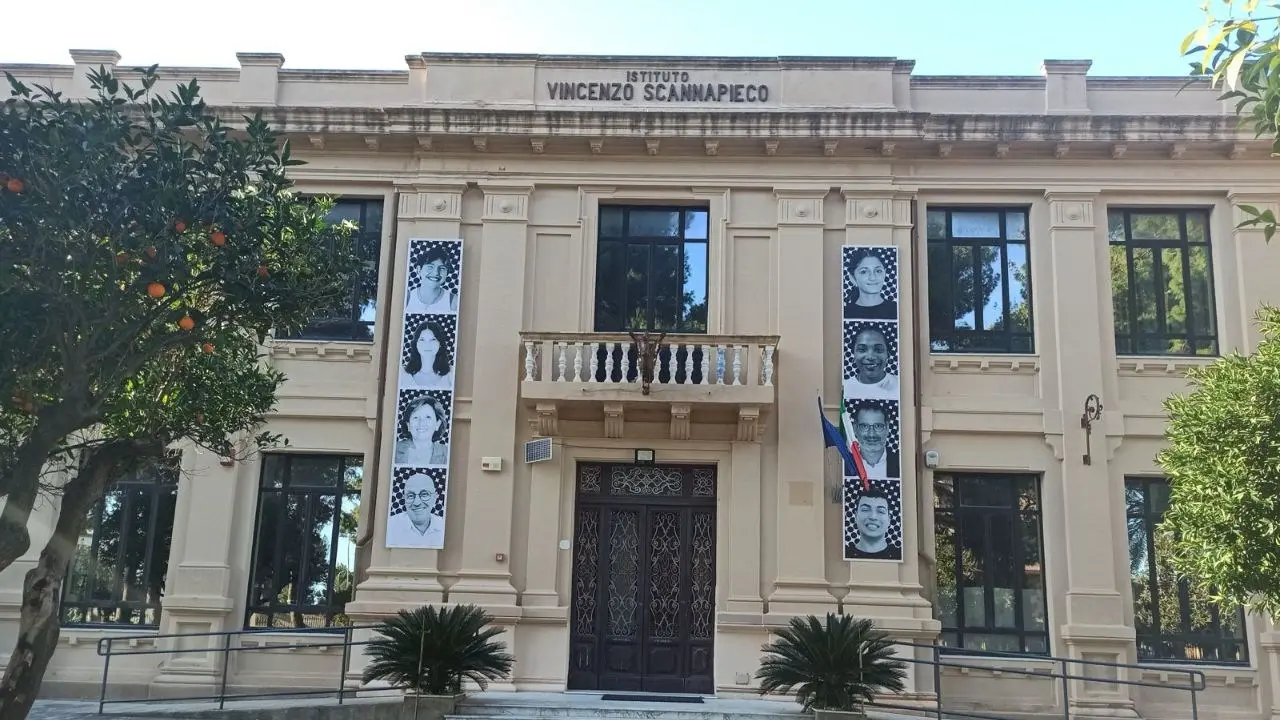 Locri, ripristinata l’agibilità del liceo classico dopo l’allagamento\n