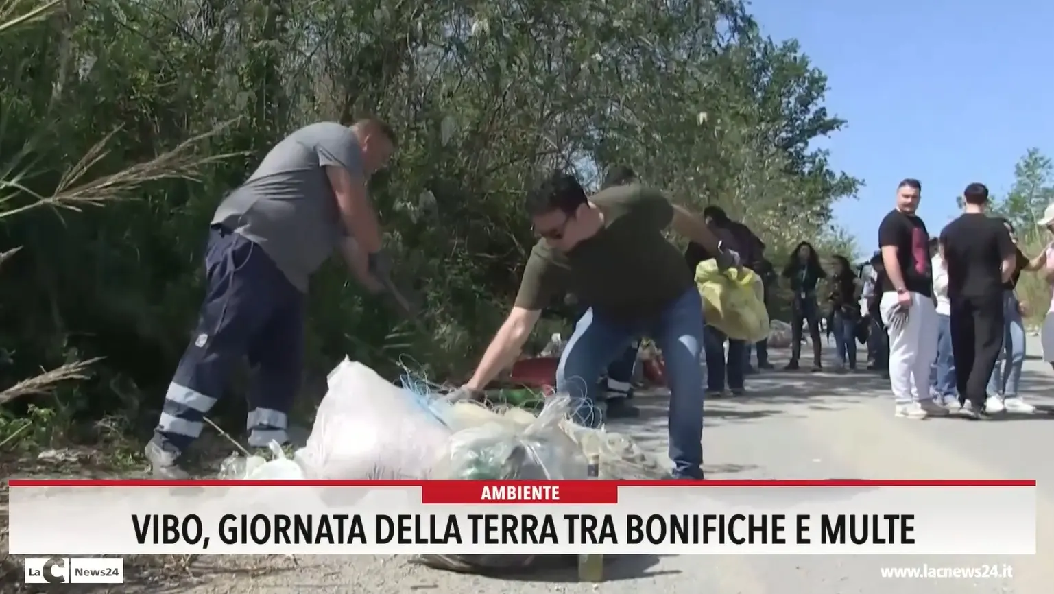 Vibo, giornata della terra tra bonifiche e multe