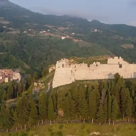 Trekking, mostre e laboratori: Aiello Calabro omaggia il maestro della pietra Pietro Barbalonga a 400 anni dalla morte\n