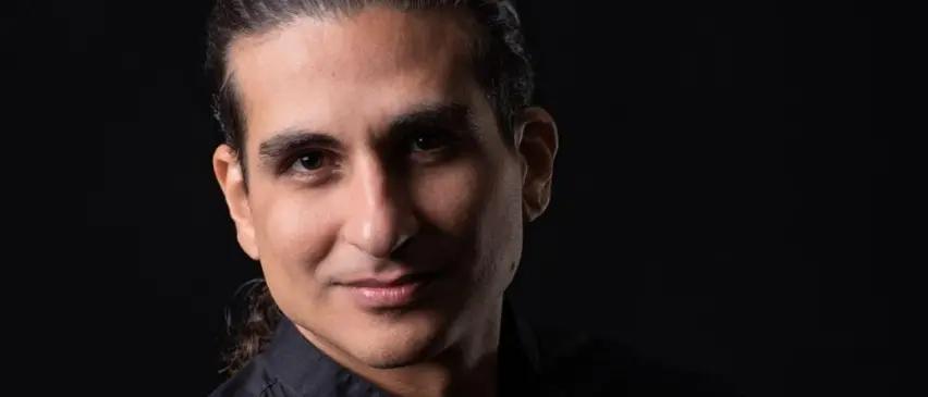 Sinfonie Mediterranee, il chitarrista Daniele Fabio: «La Calabria? Una lingua di terra immersa nel Mediterraneo»\n