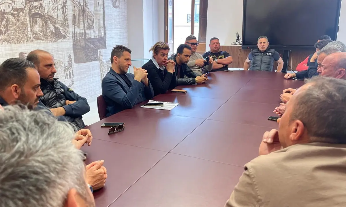 Corigliano Rossano, Stasi scrive a Lollobrigida e Gallo: «Aiuti immediati per la marineria»\n