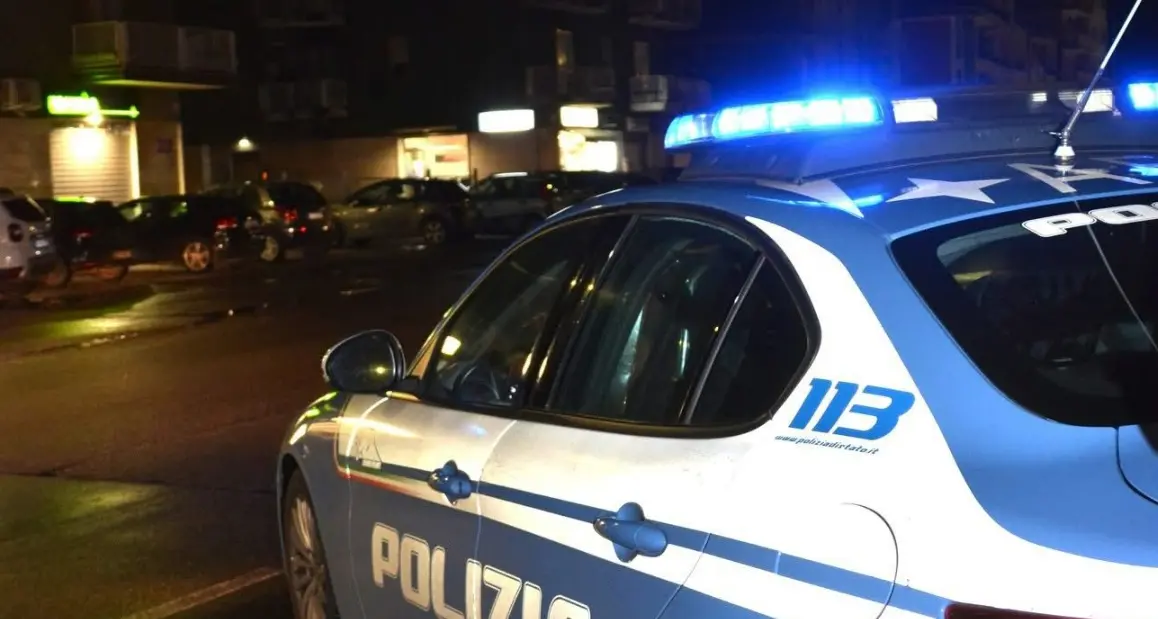 Crotone, chiuso un ristorante adibito abusivamente a discoteca: violate\u00A0norme igienico-sanitarie e di sicurezza\n
