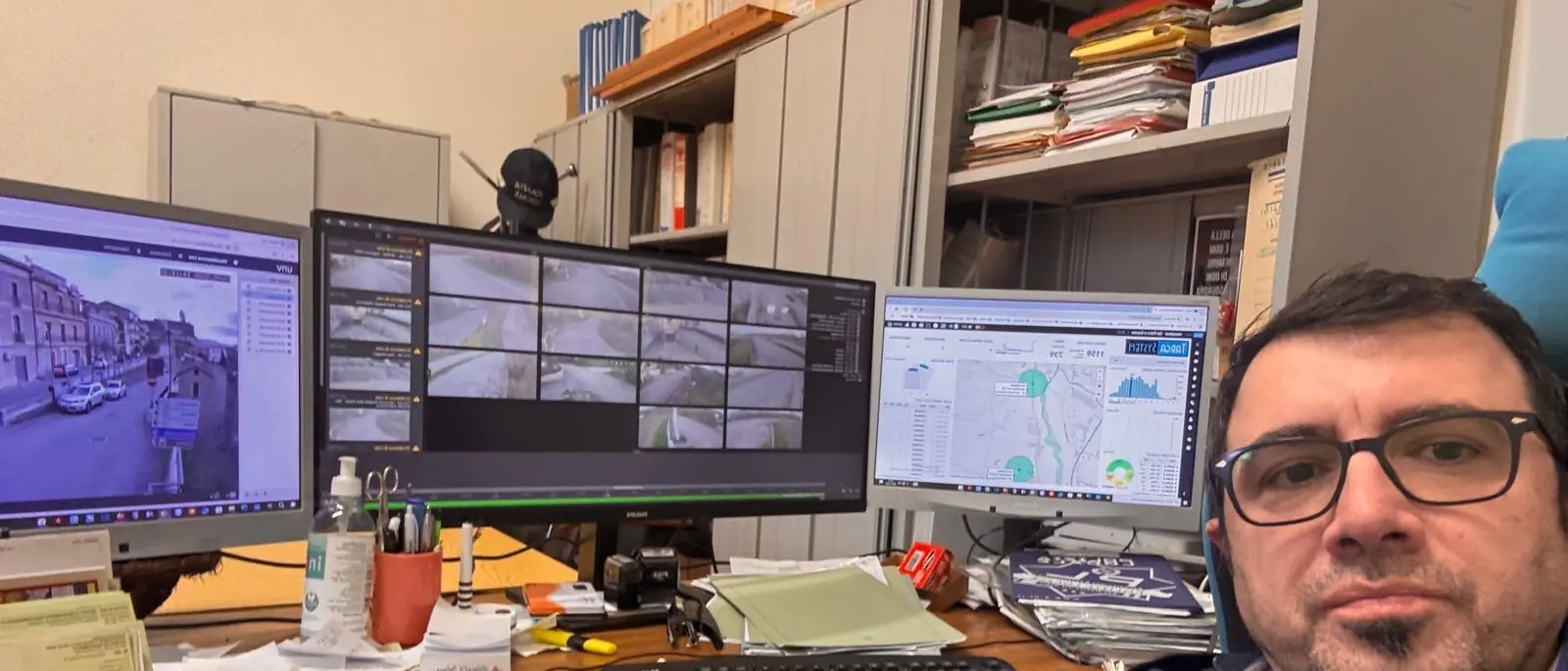 San Pietro in Guarano, individuato uno zozzone con le telecamere di sicurezza che abbandonava rifiuti\n