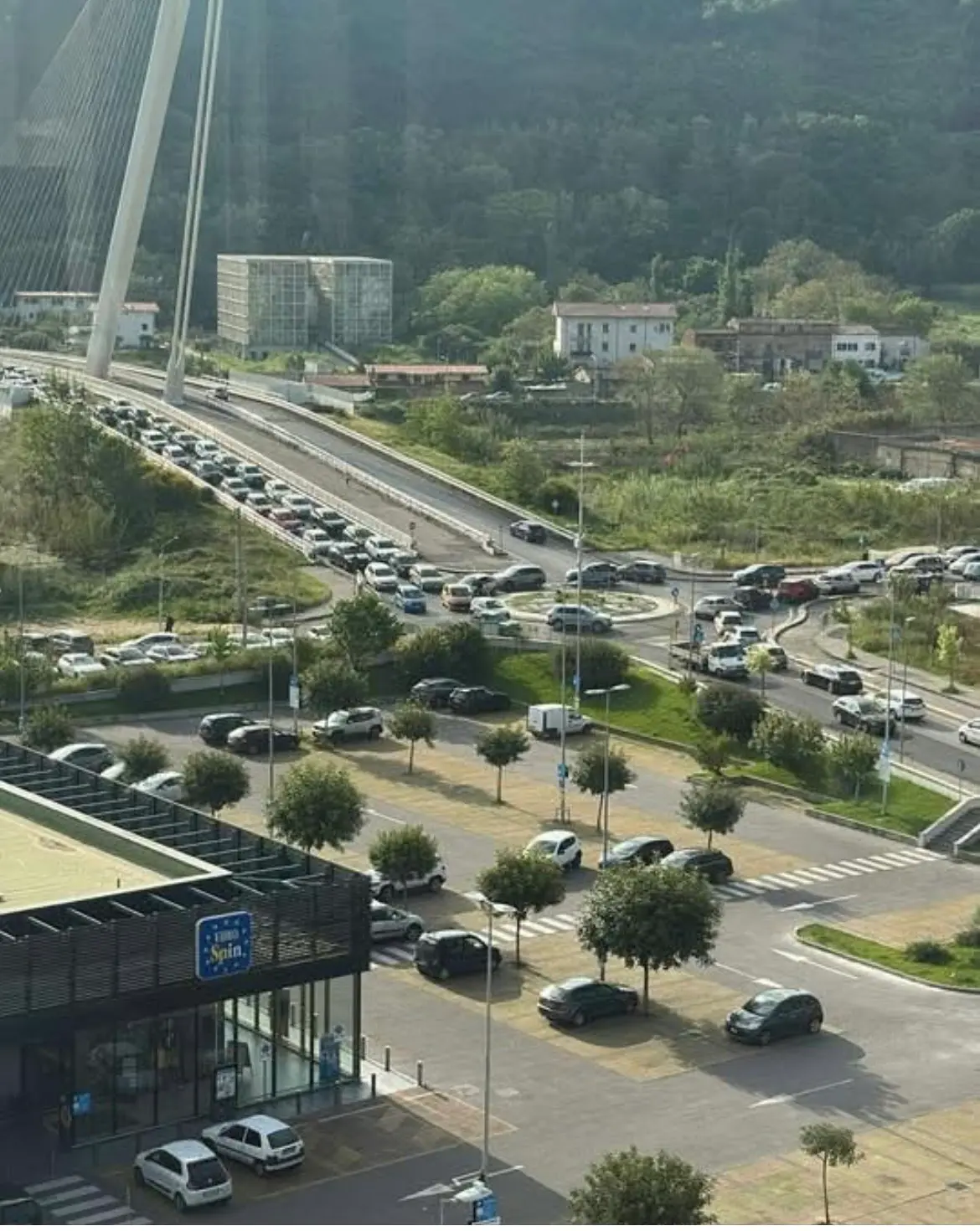 Cosenza, cantieri e caos traffico: l’opposizione attacca Caruso, «Il problema è il silenzio dell’amministrazione»\n