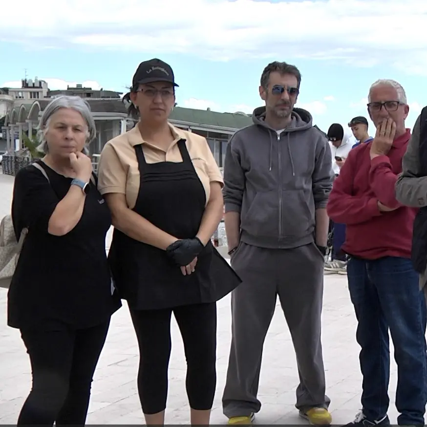 Catanzaro, a Lido le proteste per i ristori in ritardo, poi le news dalla Cittadella: nuova ed ultima richiesta per bonifici immediati\n