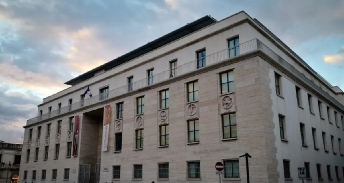 Reggio, il Comune consegna al Museo archeologico un immobile confiscato alla ‘ndrangheta: sarà usato come deposito\n