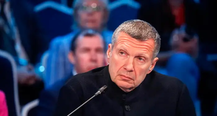 Dalla tv russa nuovo attacco all’Italia,\u00A0Solovyov\u00A0a\u00A0Mattarella: «Paragonate la Russia\u00A0al Terzo Reich? Non capite di cosa parlate»\n