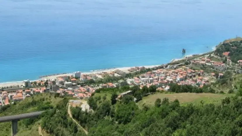 Primo maggio, a Guardia Piemontese giornata di musica e poesia: sul palco 10 band locali\n