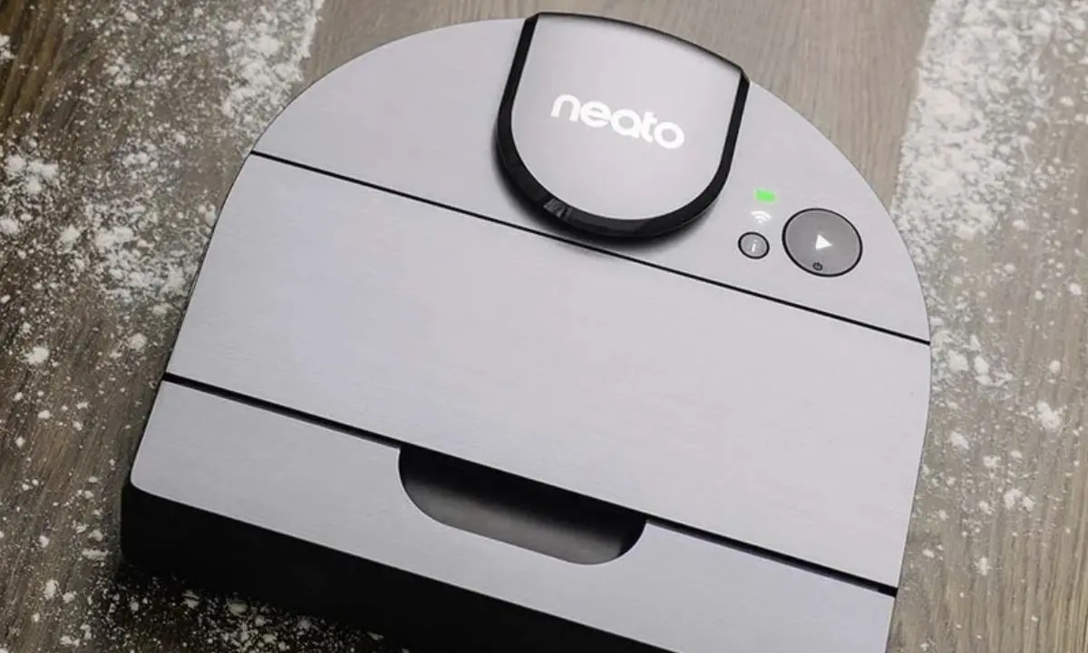 Codici chiede tutele e rimborsi per chi ha acquistato un robot Neato\n