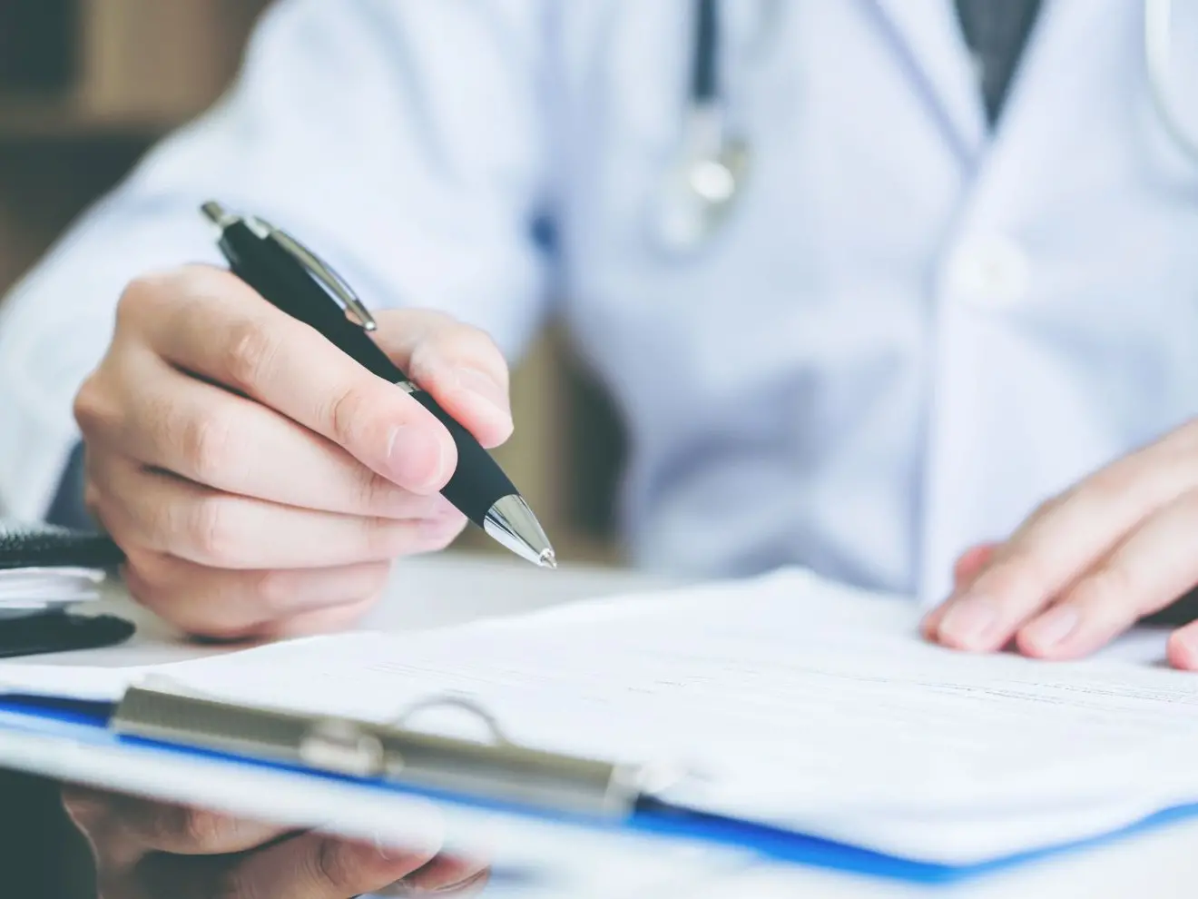 Decreto Schillaci, è scontro sulla riforma. I medici di famiglia: «Distrugge la professione». Occhiuto: «È necessaria»