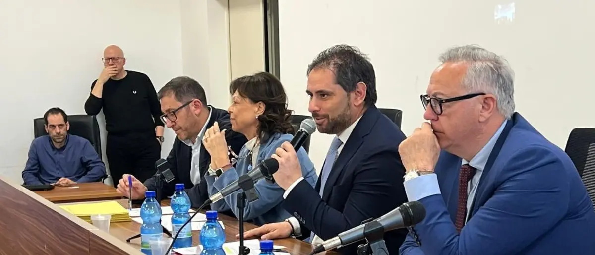 Aree degradate, la Regione firma le convenzioni con 32 Comuni calabresi\n