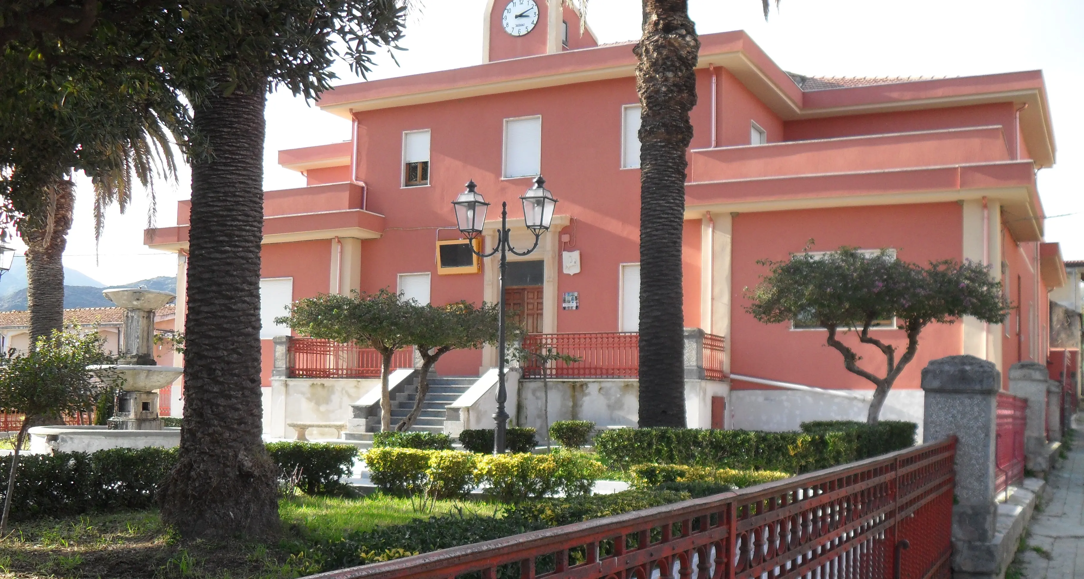 Bruzzano Zeffirio, Cuzzola sfida Romeo e Orlando\n