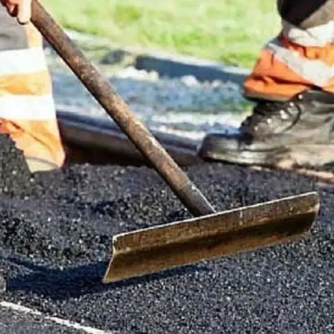 Cosenza, lavori sulle strade: divieti e restringimenti dal 27 al 30 aprile\n