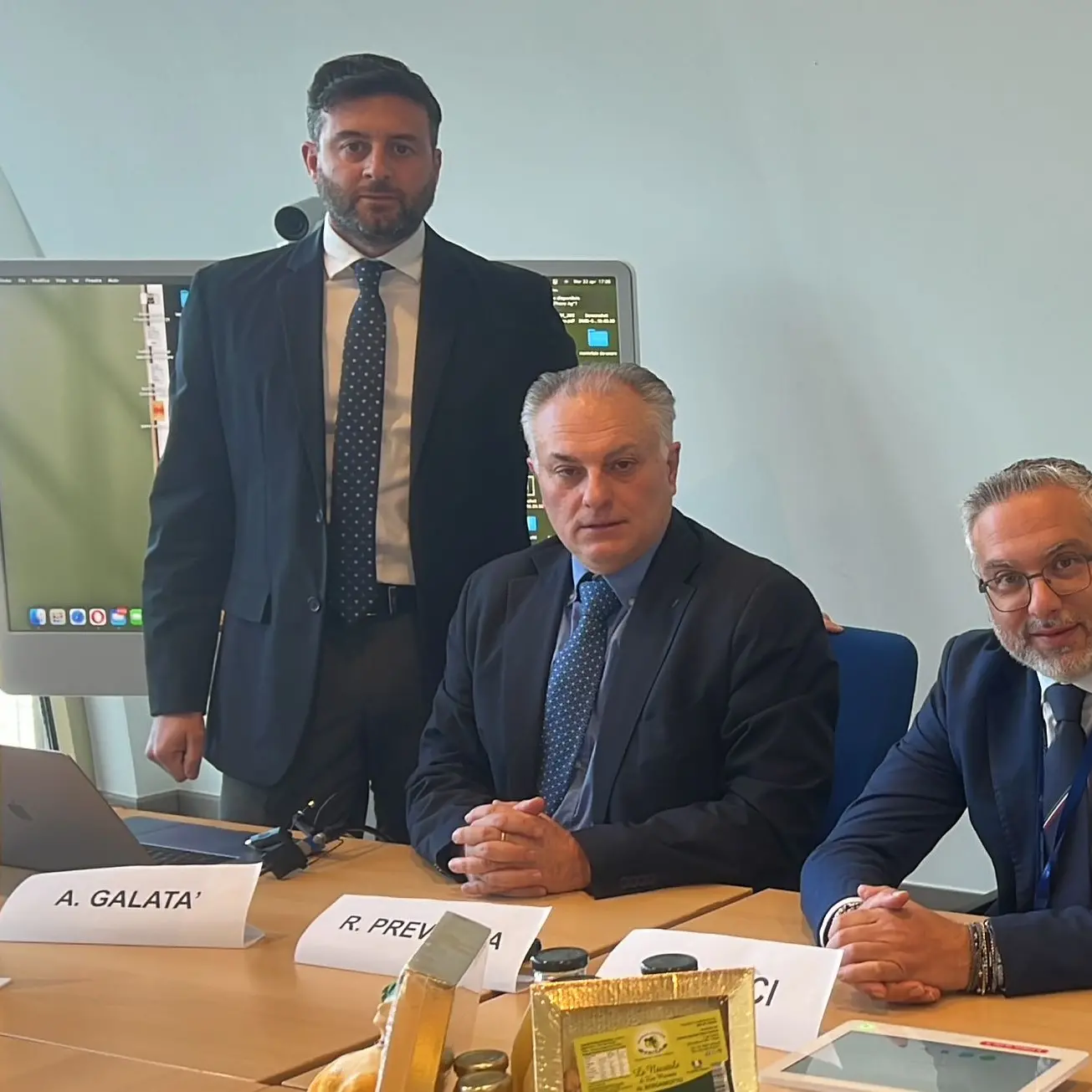 Bruxelles, il bergamotto di Reggio Calabria protagonista: il contributo del nutrizionista Domenico Antonio Galatá\n