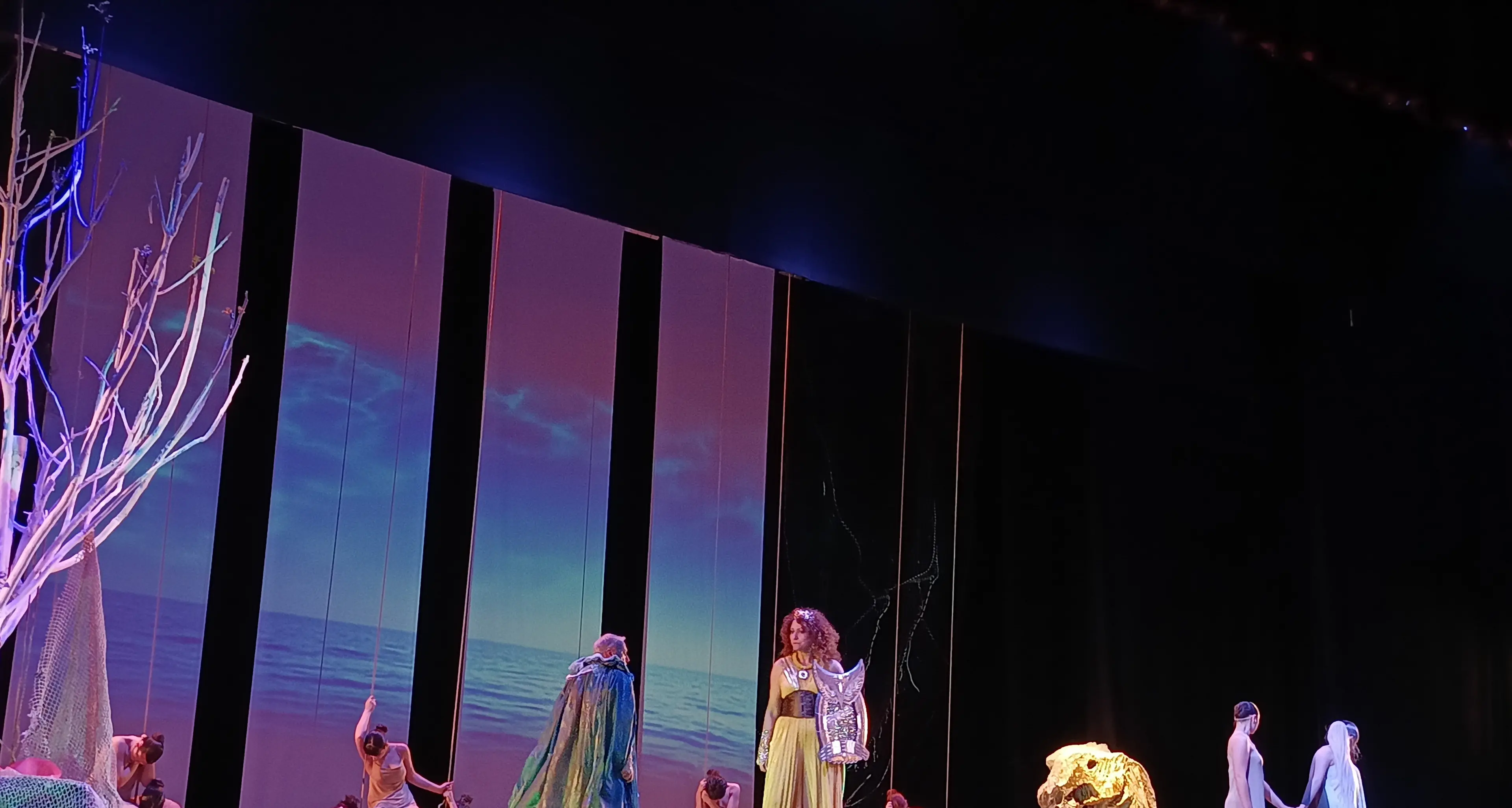 Tra formazione e professione: il Telesio di Cosenza stupisce con Ecuba e le Troiane\n