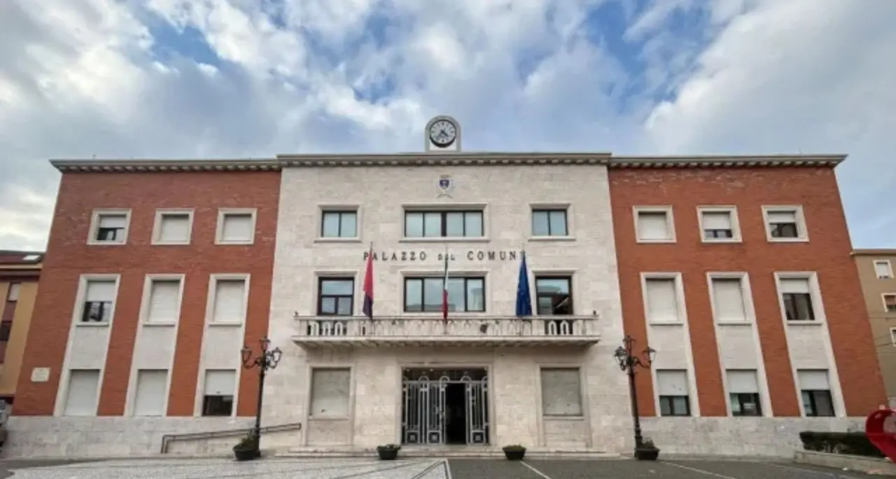 <p>Comunali a Crotone, quattro candidati a sindaco in campo: ecco le liste – <span style=\"color:hsl(0, 75%, 60%);\">NOMI</span></p>