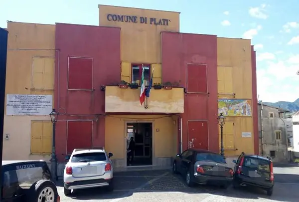 Colpo di scena a Platì, escluse due liste presentate: Sarica unico candidato\n