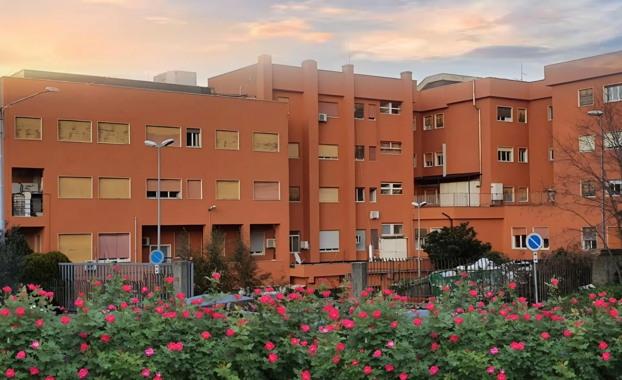 Sanità, scontro sull’Esaro: fondi disimpegnati e opere ferme, il territorio chiama alla mobilitazione\n