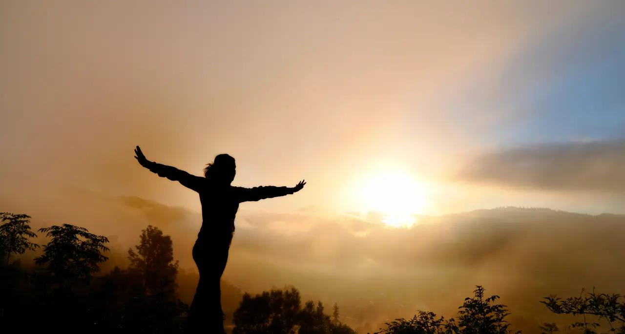 <p>Tra crisi e democrazia fragile, la <span style=\"color:hsl(0, 75%, 60%);\">libertà </span>si indebolisce: non basta celebrarla, va garantita ogni giorno</p>