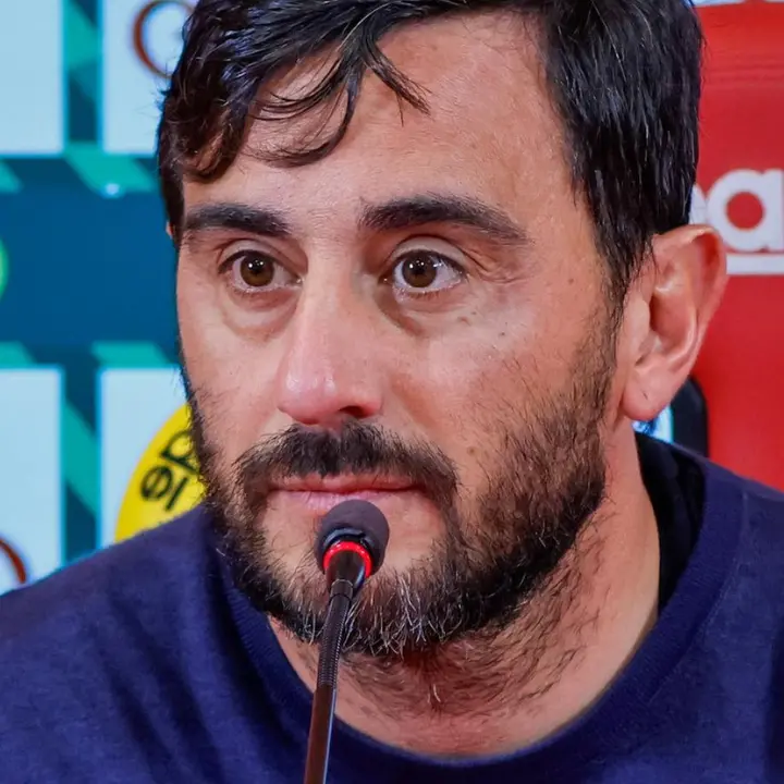 Il Catanzaro vola: poker allo Spezia e\u00A05° posto blindato. Aquilani:\u00A0«Numeri incredibili, ma non dobbiamo staccare la spina»