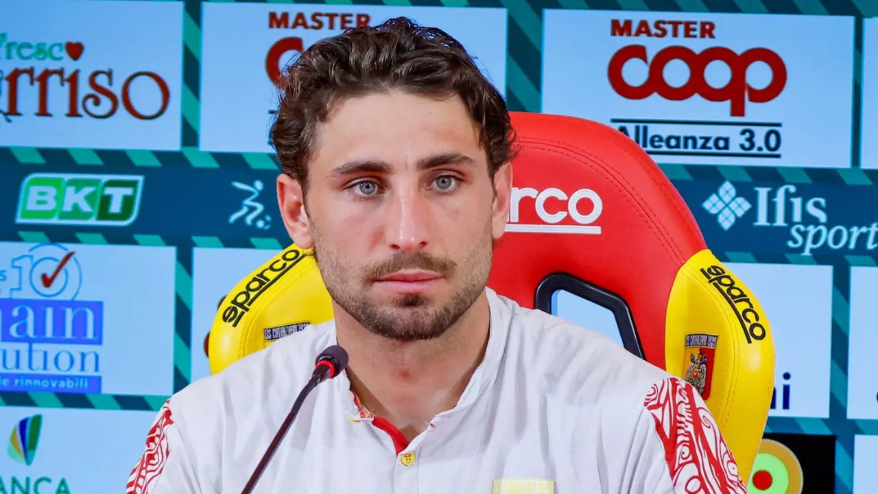 Pittarello trascina il Catanzaro, 2 gol allo Spezia e prima doppia cifra in carriera: «Ho sofferto tanto ma il lavoro ripaga sempre»\n