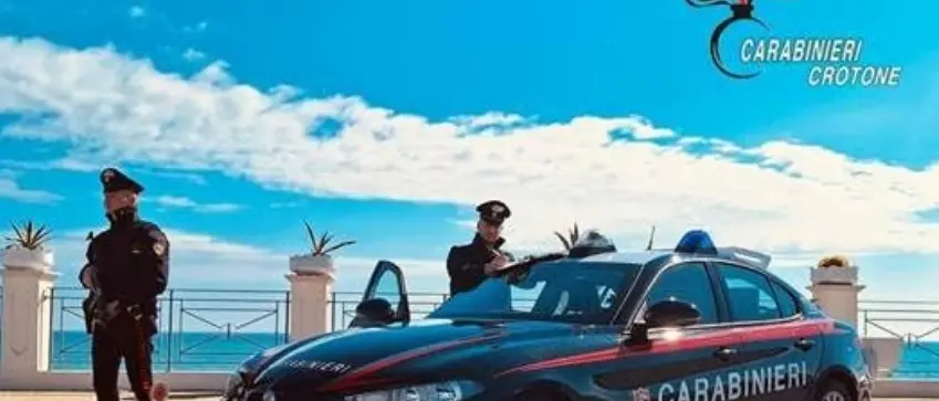Stalking e traffico di droga, due arresti dei carabinieri\u00A0nel Crotonese\n