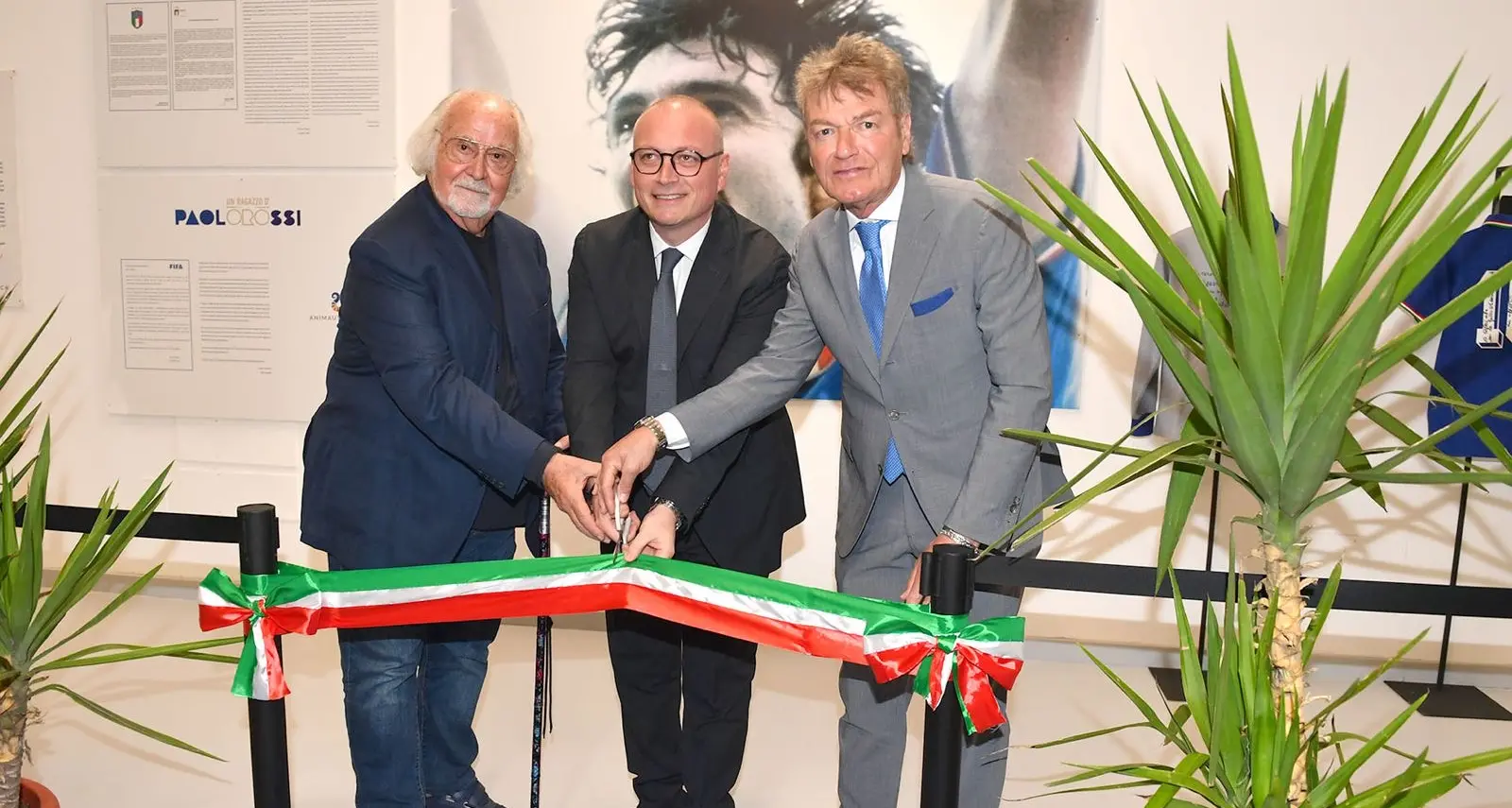 <p>Pablito Rossi rivive a Reggio: Antognoni e Cucci celebrano il Mundial '82 a Palazzo Crupi</p>