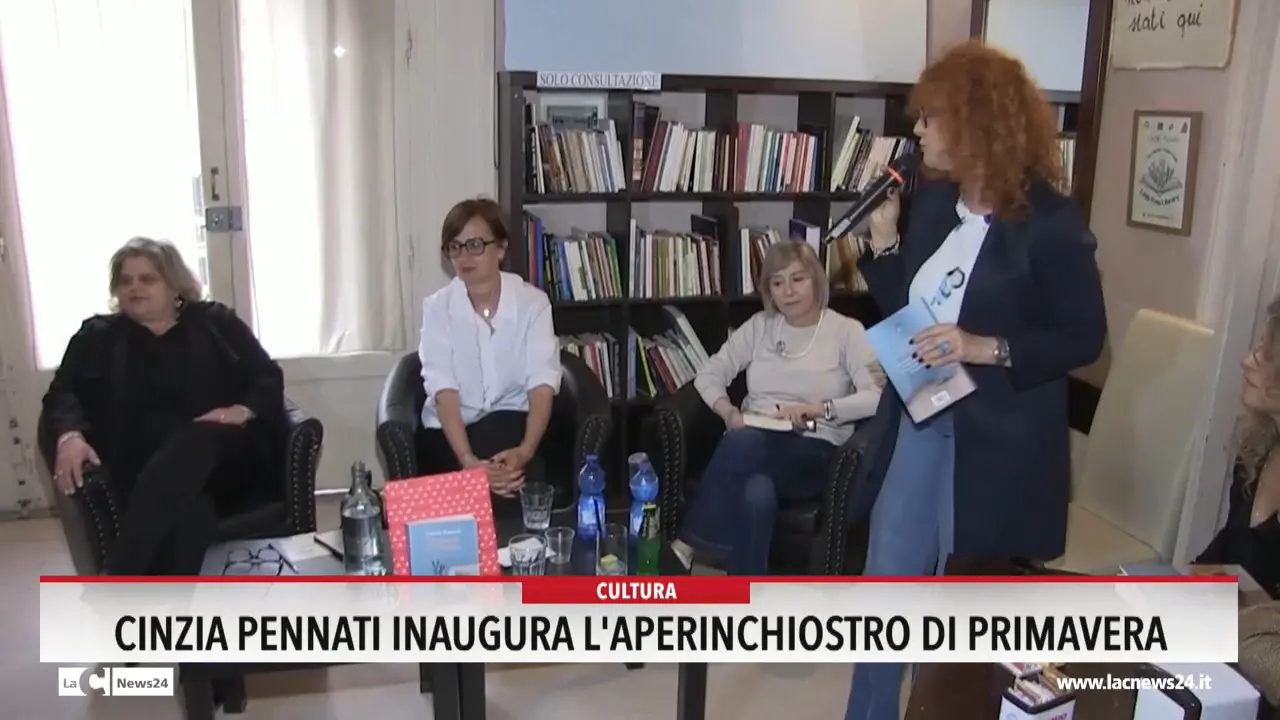 Cinzia Pennati inaugura l'Aperinchiostro di primavera
