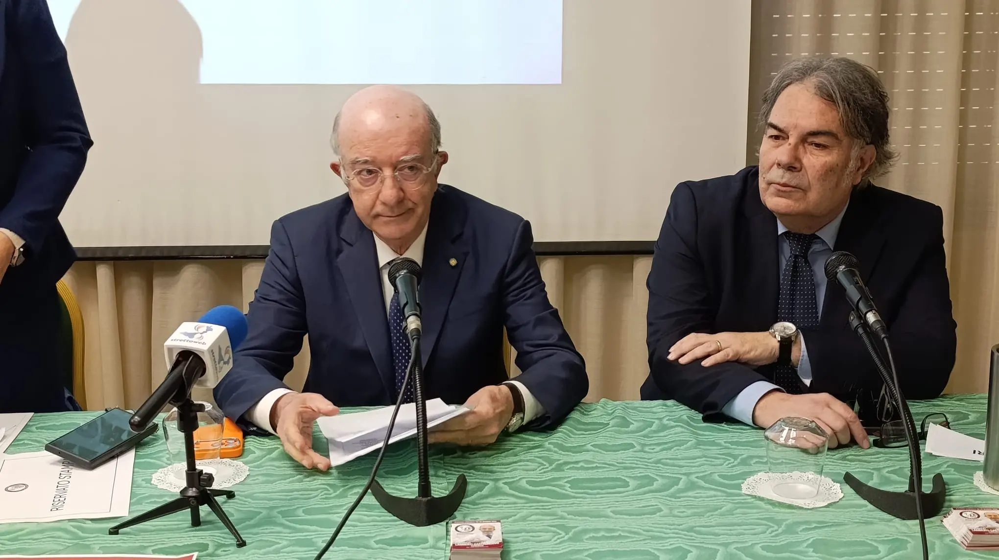 Reggio al voto, Lamberti apre la campagna elettorale: «Io voglio essere giudicato per i fatti»\n
