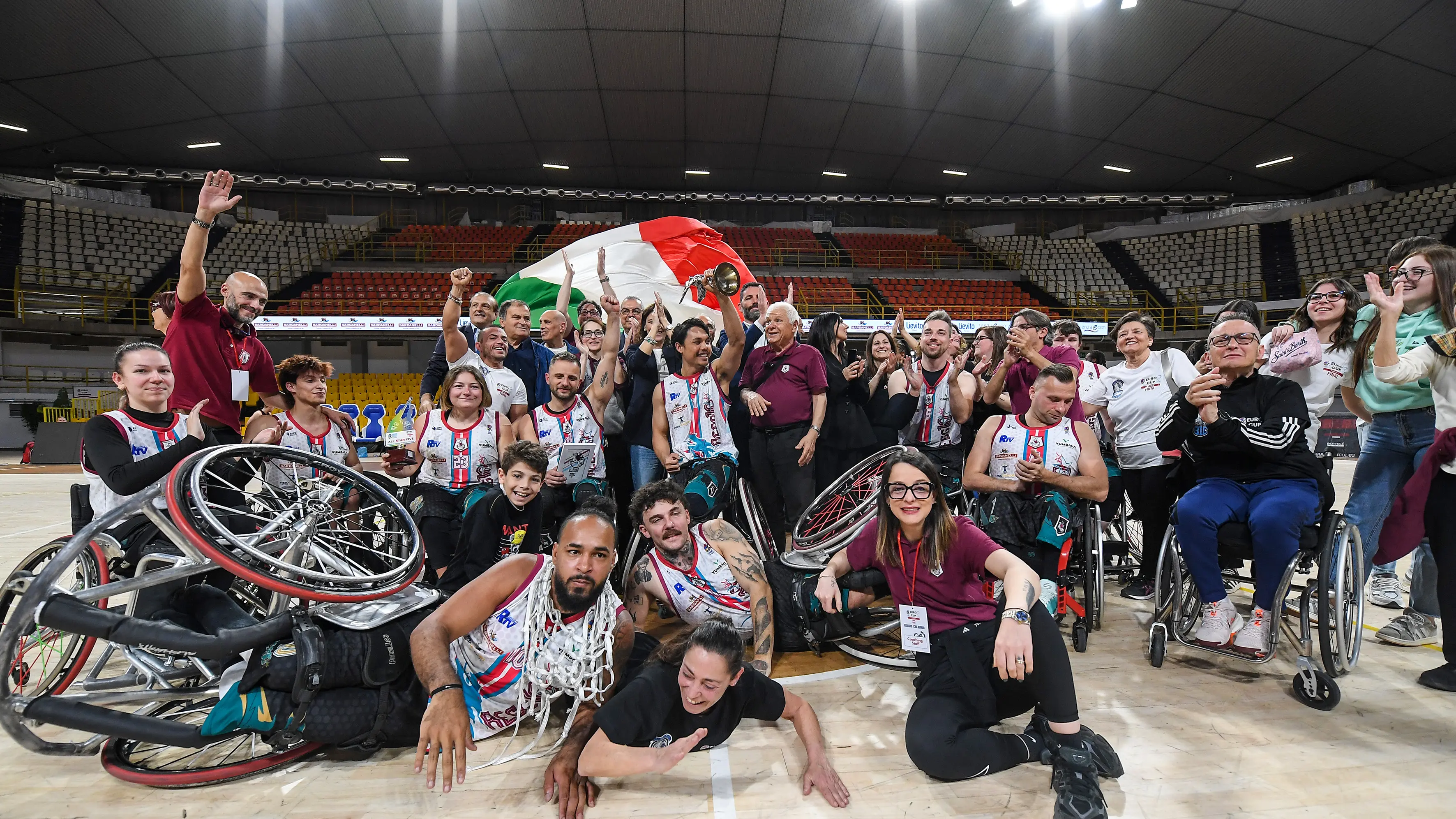 Reggio Bic è campione d’Europa: nella finalissima di Eurocup\u00A0Hannover battuta 62-54\n