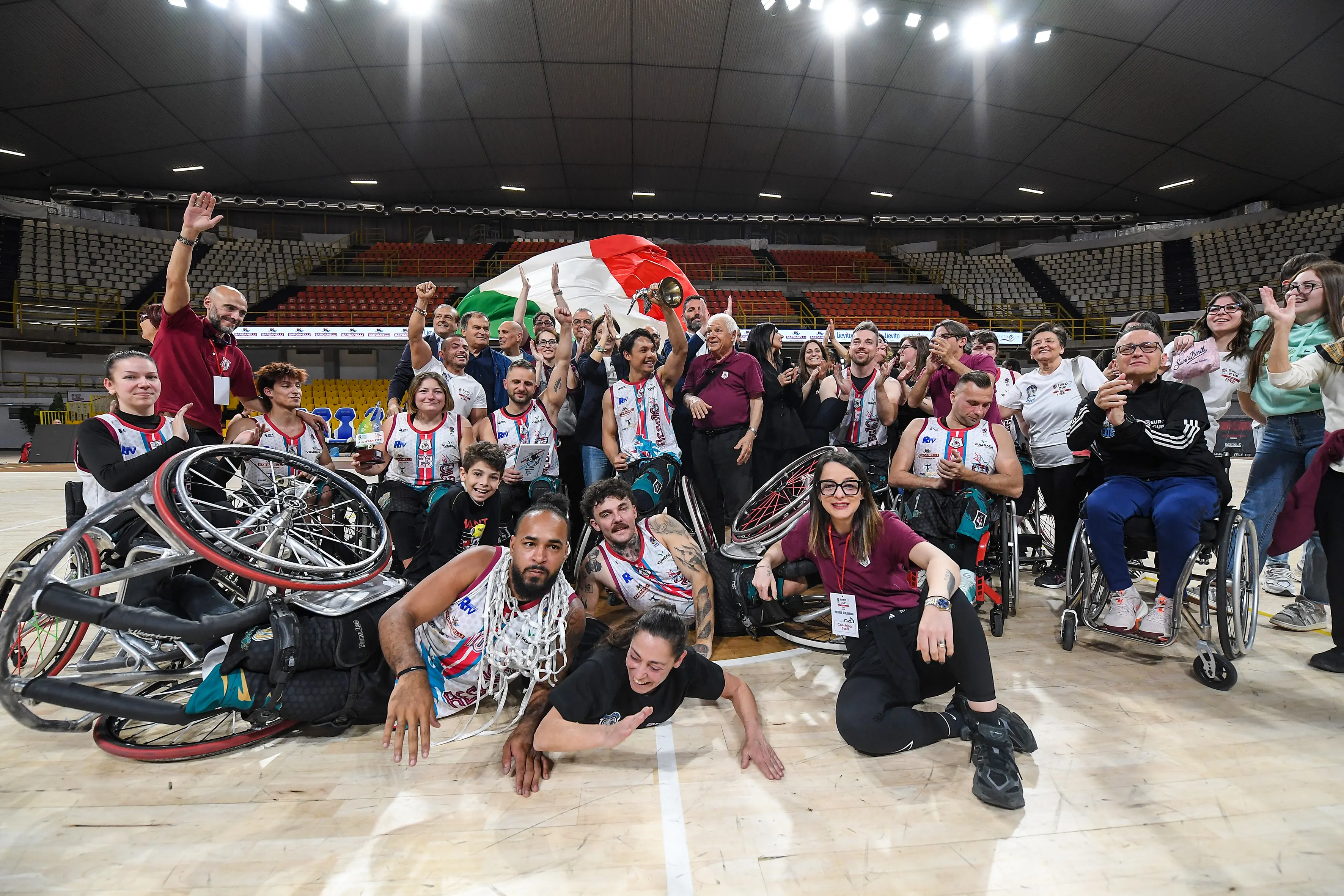 Reggio Bic è campione d’Europa: nella finalissima di Eurocup\u00A0Hannover battuta 62-54\n