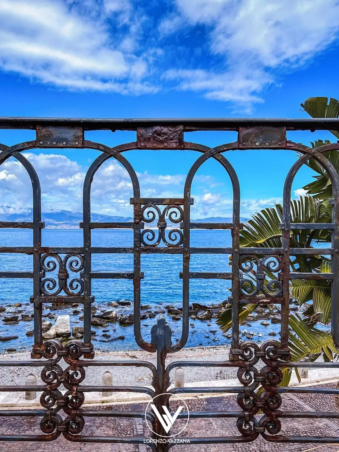 Sospesi tra mare e sogno\n
