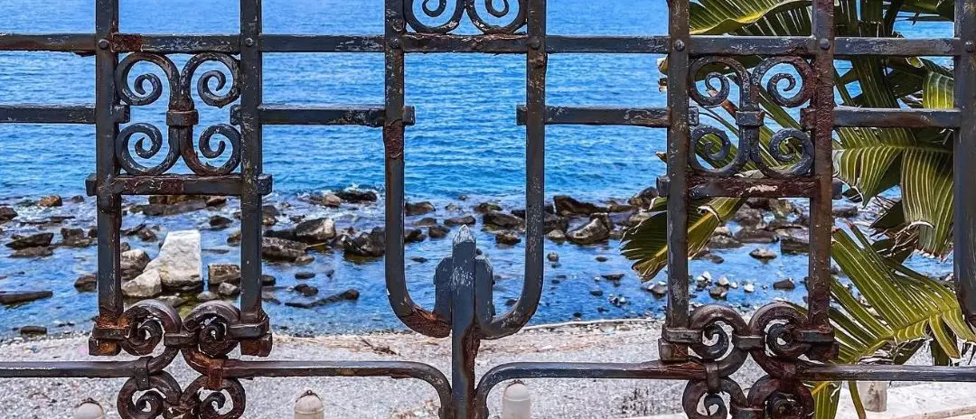 Sospesi tra mare e sogno\n