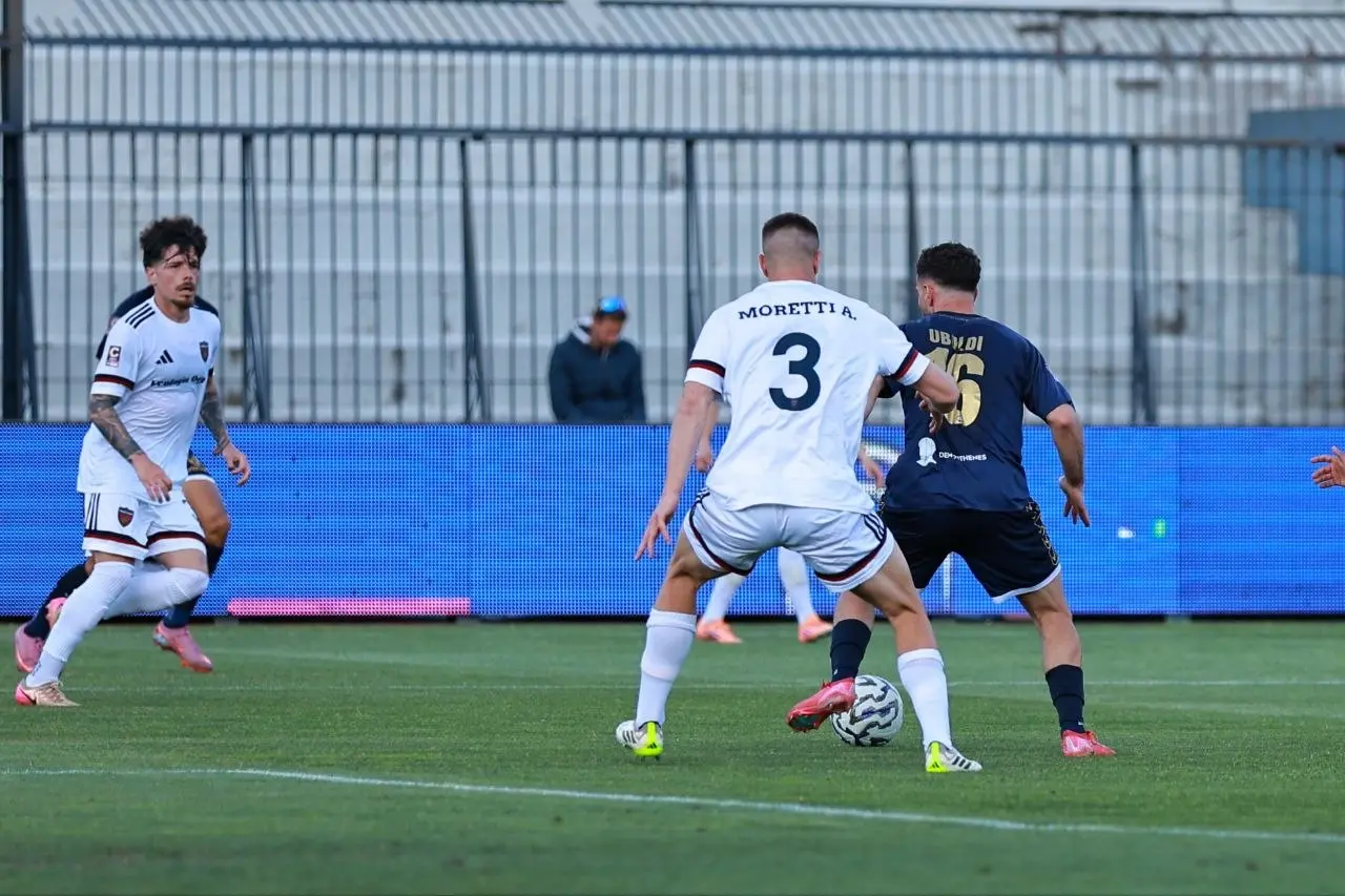 Cavese-Cosenza (0-1): formazioni, tabellino e cronaca del match | LIVE