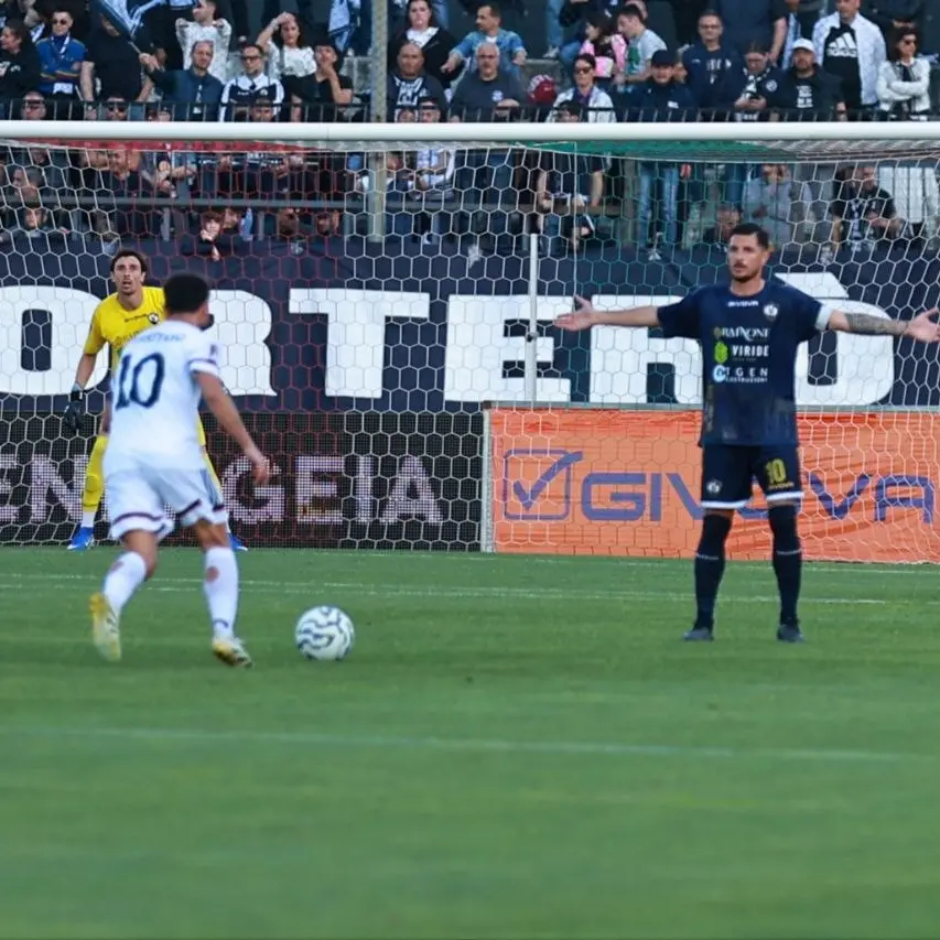 Cavese-Cosenza: il migliore dei lupi è\u00A0Florenzi. Caporale la combina grossa\n