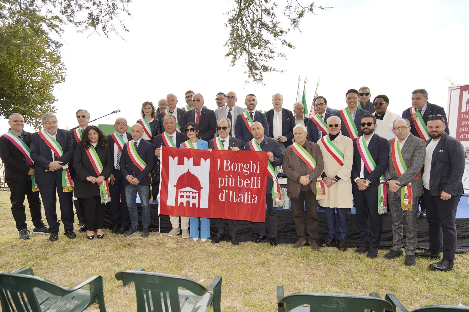 L’orgoglio dei borghi calabresi che non vogliono morire, da Aiello il grido dei sindaci: «Non lasciateci soli»\n