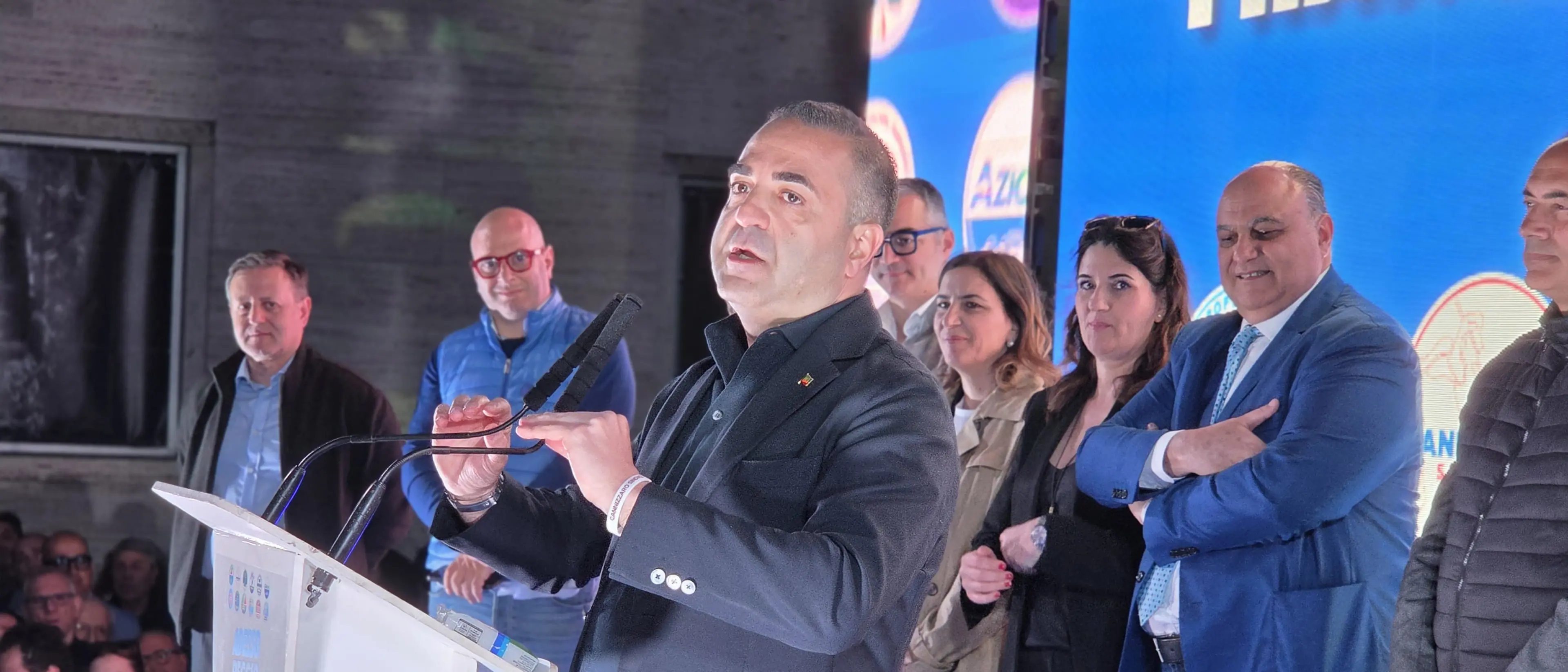 Comunali Reggio, Cannizzaro apre la campagna elettorale: «Voglio che la città risorga». Sul palco anche Occhiuto\n