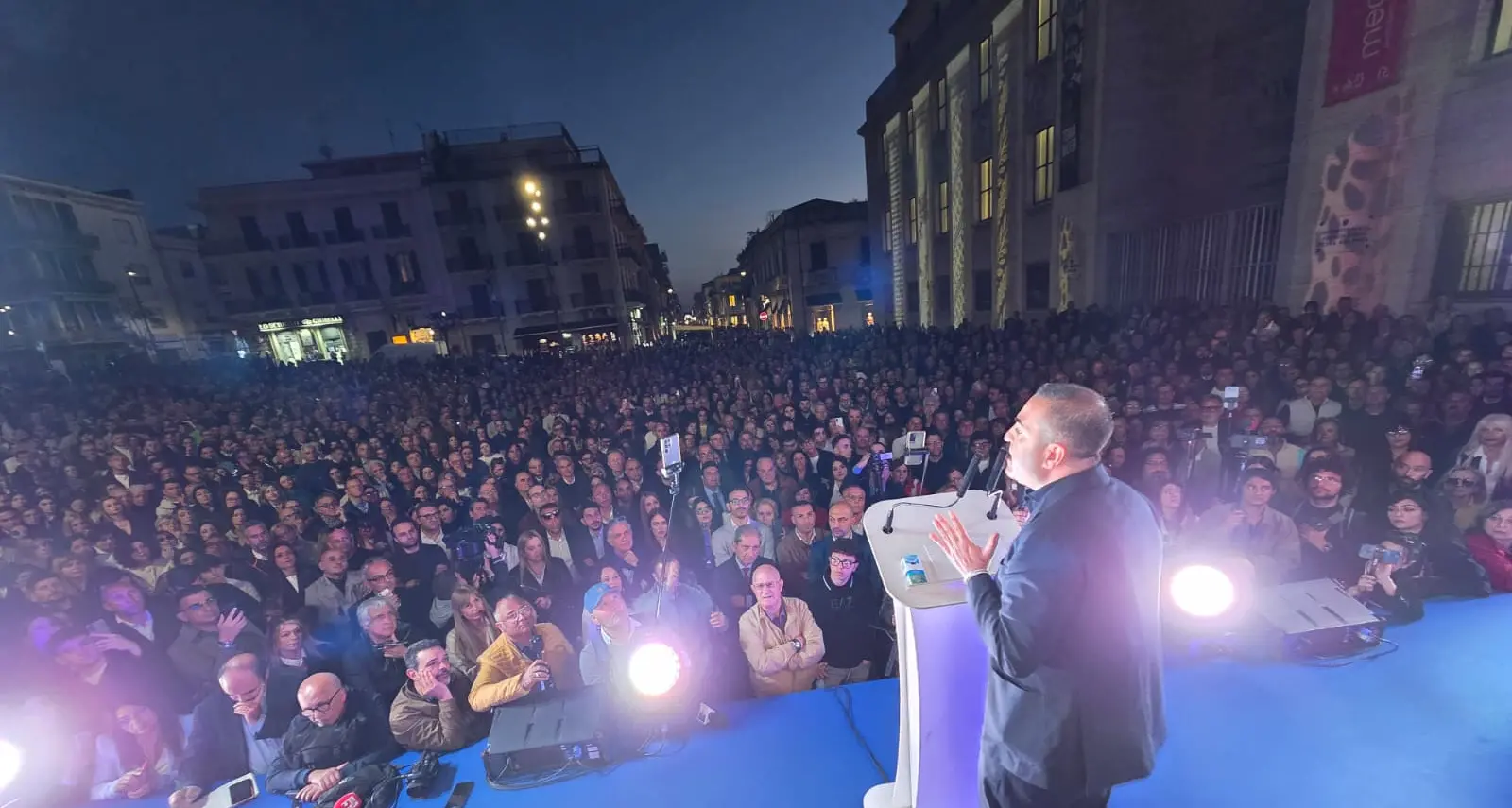 Cannizzaro apre la campagna elettorale: «Devo tutto a questa città, quando Reggio ha chiamato io ho risposto»\n