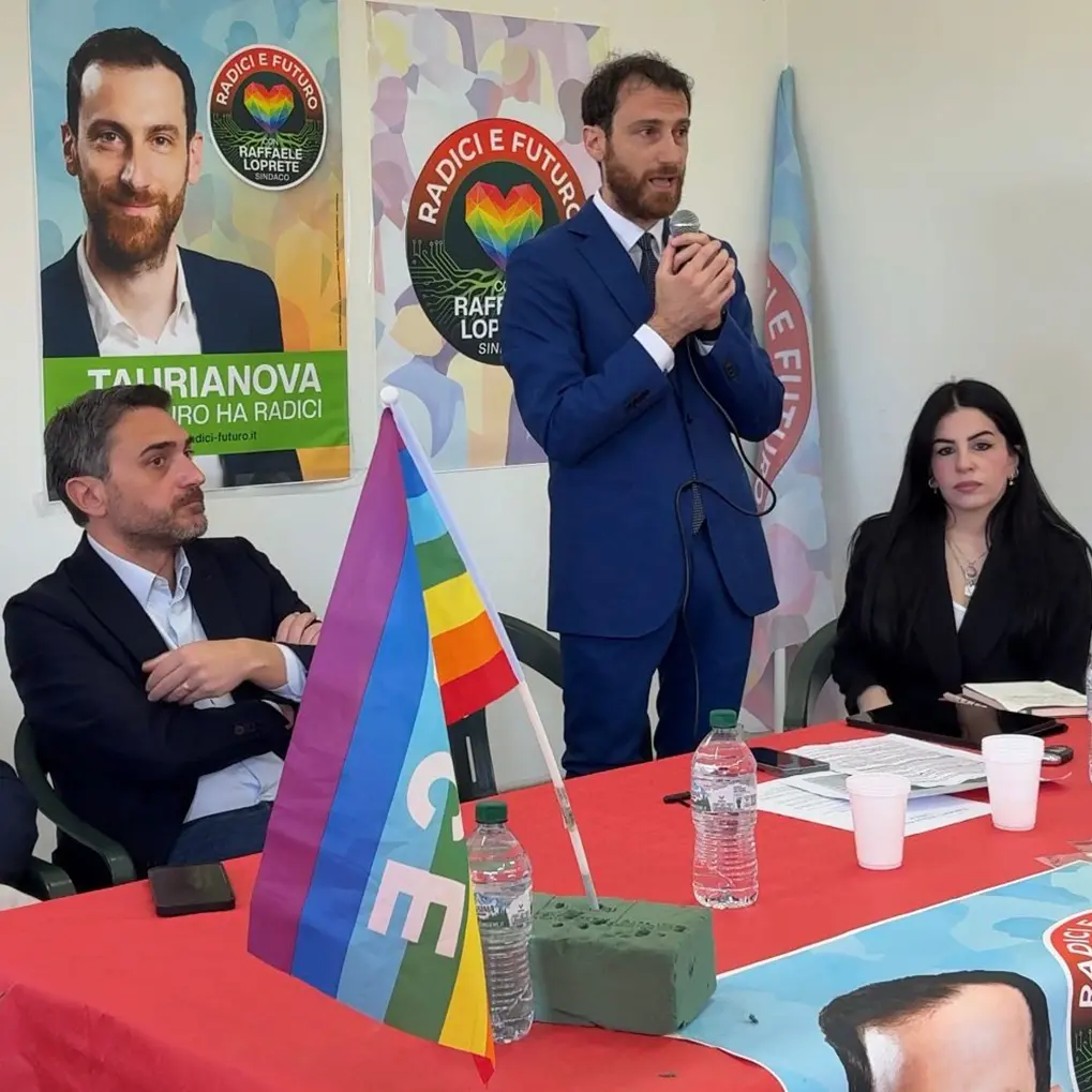 Taurianova, presentata la\u00A0lista Radici e Futuro a sostegno della candidatura a sindaco\u00A0di Raffaele Loprete\n