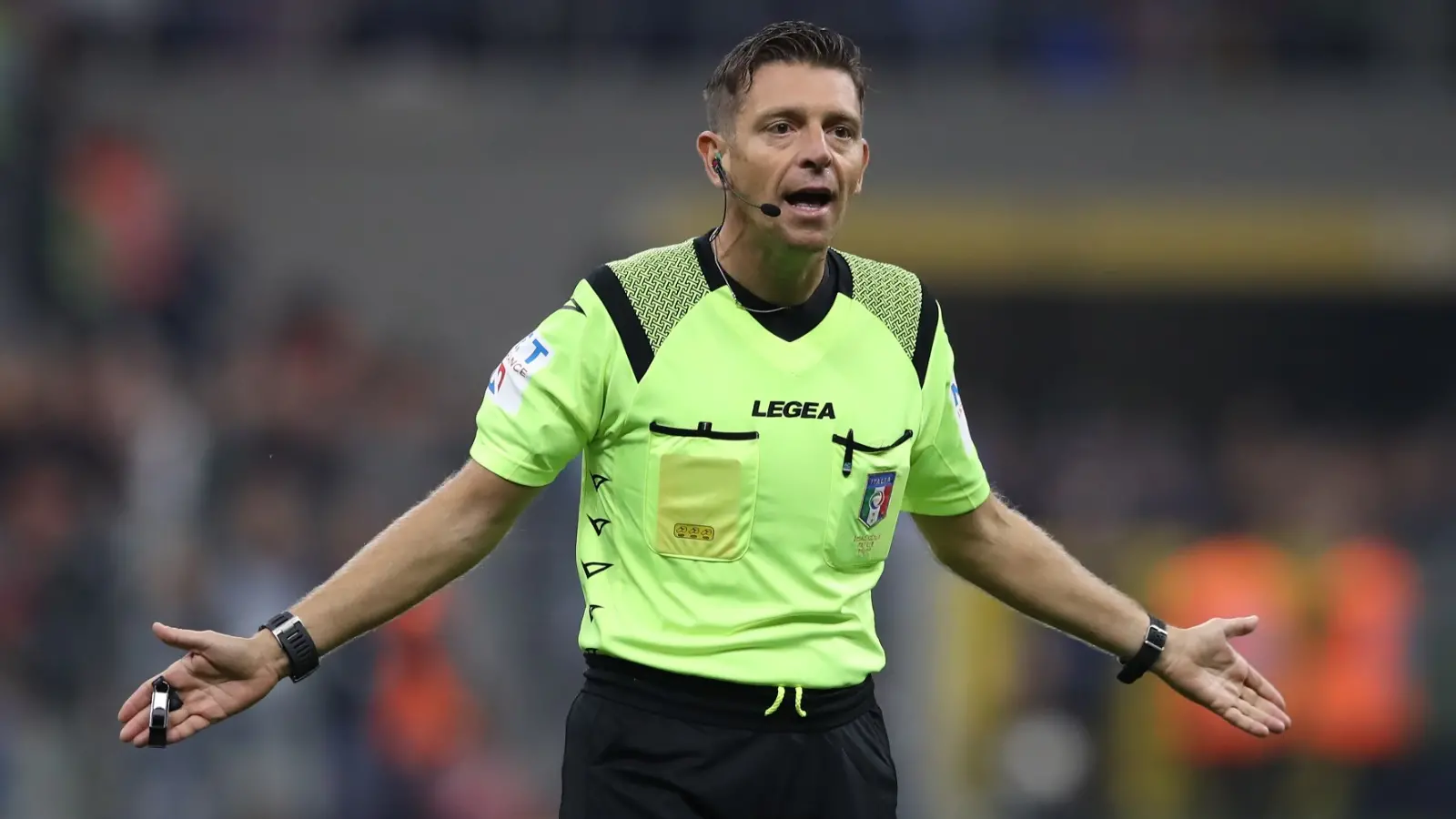 Il guardalinee calabrese Rocca scuote l’Aia e Rocchi: dalle “bussate” alla denuncia fino all’inchiesta di Milano\n