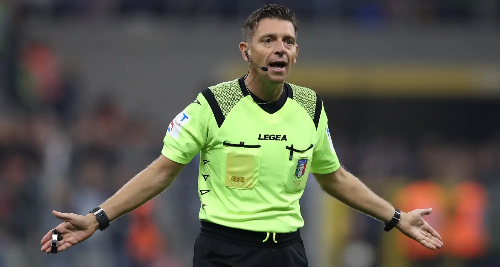 Il guardalinee calabrese Rocca scuote l’Aia e Rocchi: dalle “bussate” alla denuncia fino all’inchiesta di Milano\n