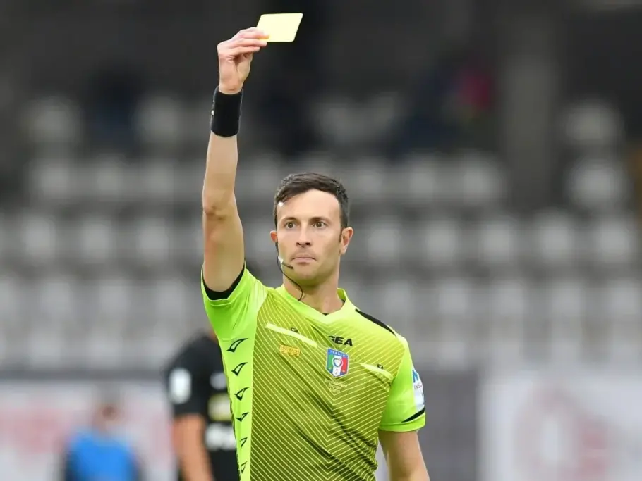 Il caso Rocchi si allarga, altri due arbitri indagati: cresce la bufera sul calcio italiano