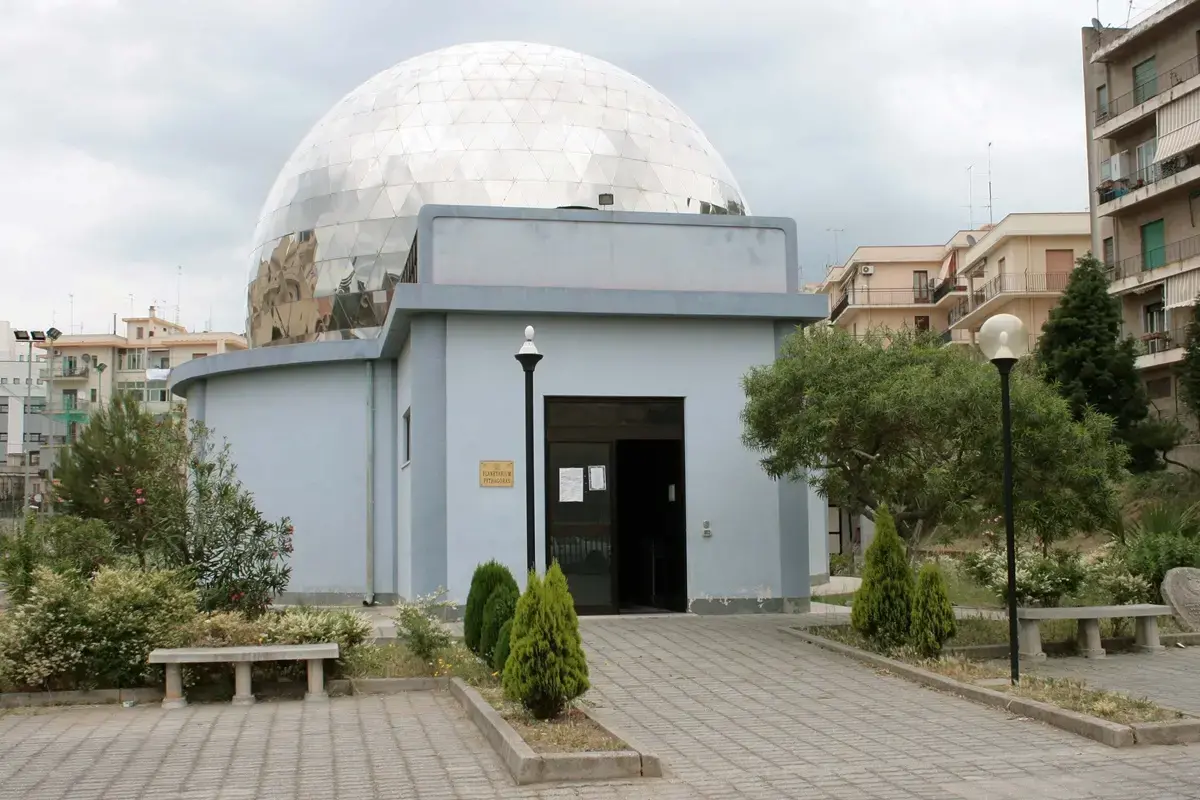 \"Sei un mito\": domani martedì 28 aprile 2026 al Planetarium Pythagoras della Città Metropolitana di Reggio Calabria\n