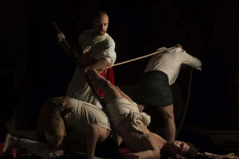 Teatro nei musei: al castello Aragonese di Reggio Calabria arrivano “I Tableaux Vivants da Caravaggio\n
